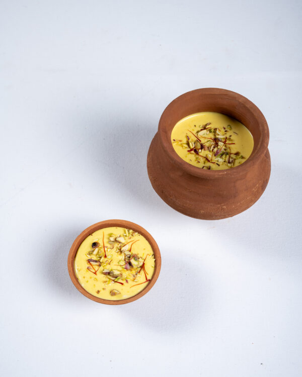 Kesar Pista Shrikhand Handi